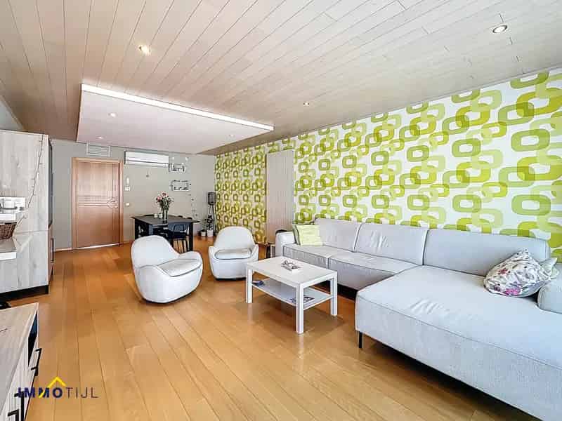 Ruim Appartement te Huur in Aalst met Garage en Tuin
