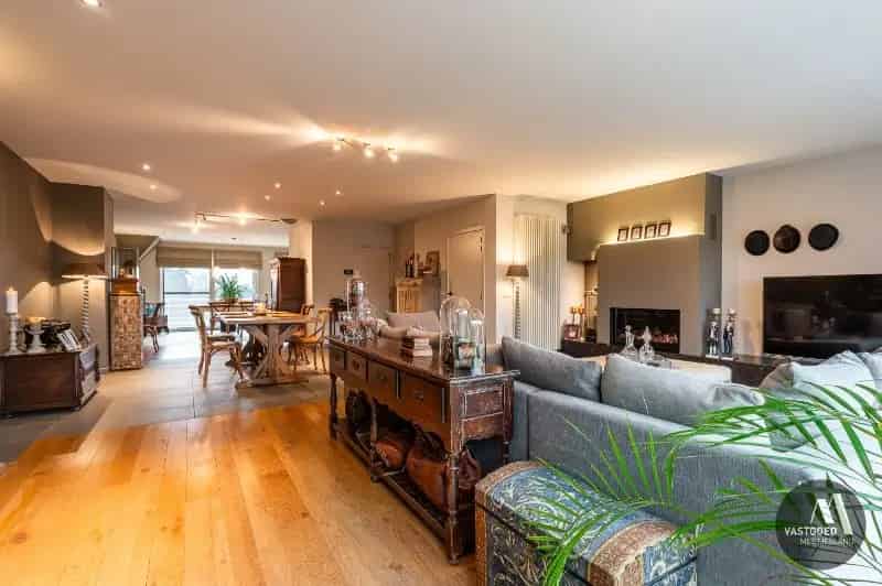 Luxueuze penthouse met 3 slaapkamers en 2 badkamers