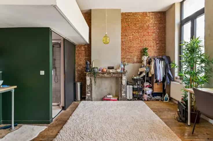 Hippe Kamer Antwerpen Nabij ZOO Station