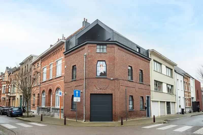 Energiezuinig Pakhuis met Loftgevoel te Huur