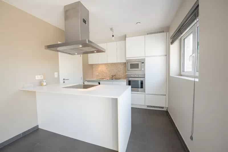 Te Koop: Energiezuinige woning (bouwjaar 2012) in Sint-Eloois-Vijve