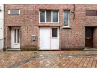 Gelijkvloers te koop - Lier RBT23974


In optie