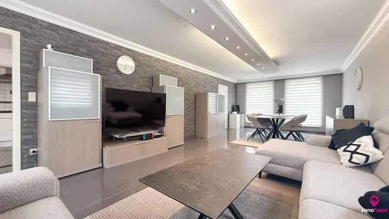 Instapklare woning met 3 slpks, tuin en garage in Lillo!