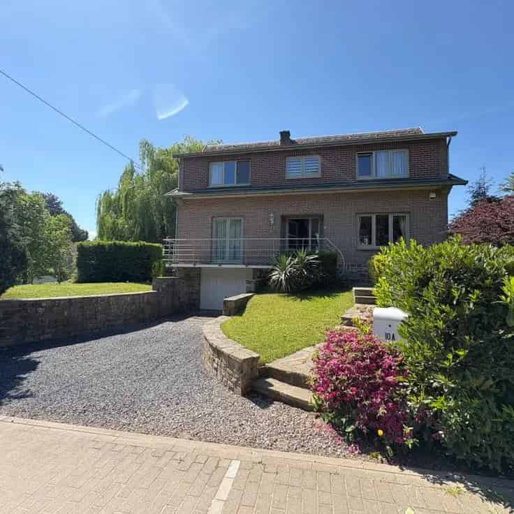 Huis te Koop Ramillies: 4 Slaapkamers, Garage, Zuidtuin
