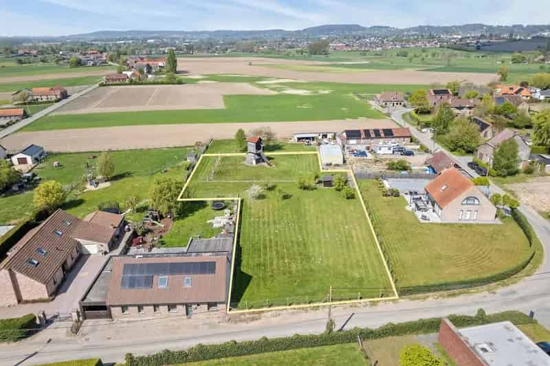 Unieke bouwgrond met vergezichten – Saint-Sauveur