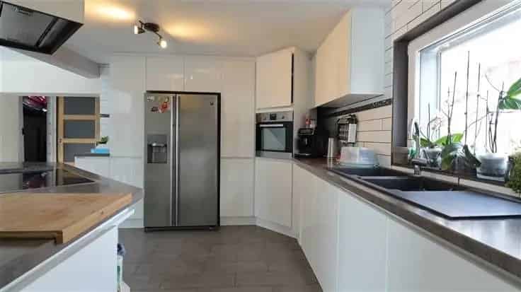 Huis te Koop Archennes 184m² 35 are Tuin Zwembad