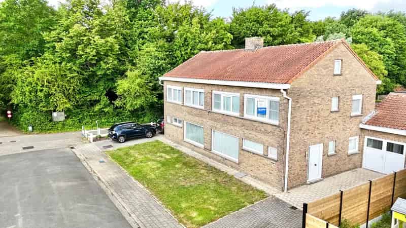 Huis te huur Kuurne 4 slaapkamers tuin garage