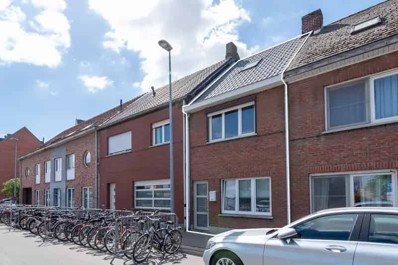 Huis te koop: Instapklare starterwoning nabij station