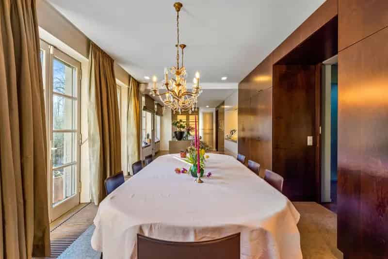 Villa Met Extra Grond Op Toplocatie