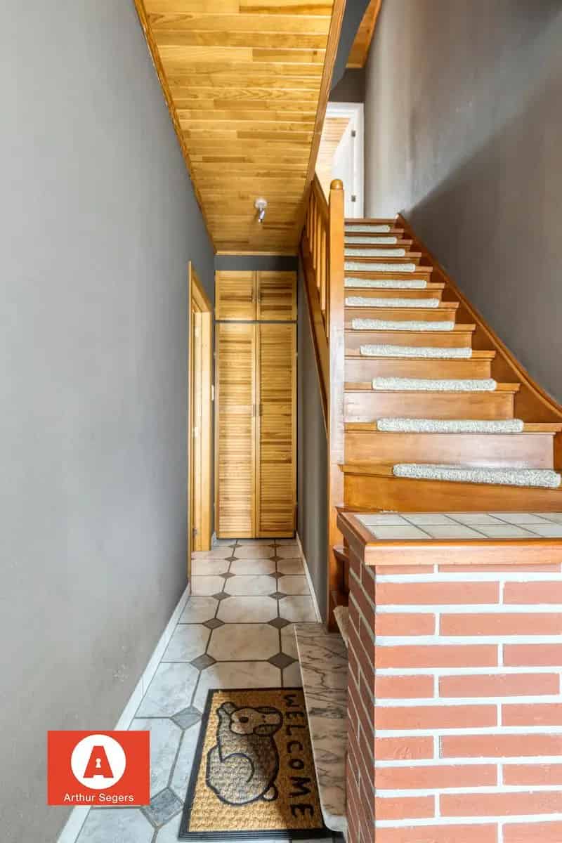 Goed onderhouden woning met 3 slpks en ideale ligging
