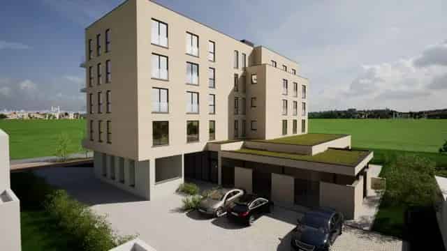 Te huur: Gloednieuwe casco handelsruimte van 393 m² met ondergrondse parking op strategische locatie