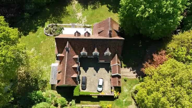 Villa te Koop 7 Bronnen Braine L Alleud 5 Slaapkamers Grote Tuin