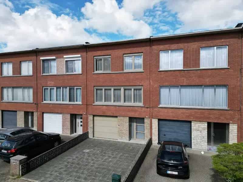 Huis Te Koop , 7, Jozef Cardijnstraat, Zwijndrecht, Oost-Vlaanderen