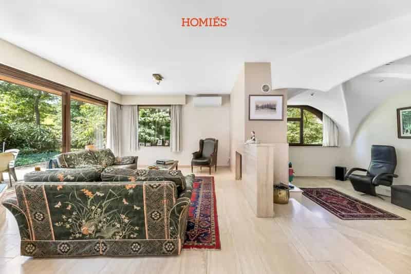Instapklare villa op een ruim perceel