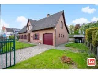 Huis te koop Beervelde 4 slaapkamers tuin
