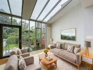Huis te koop Oudergem - gerenoveerd met 4 slaapkamers en tuin