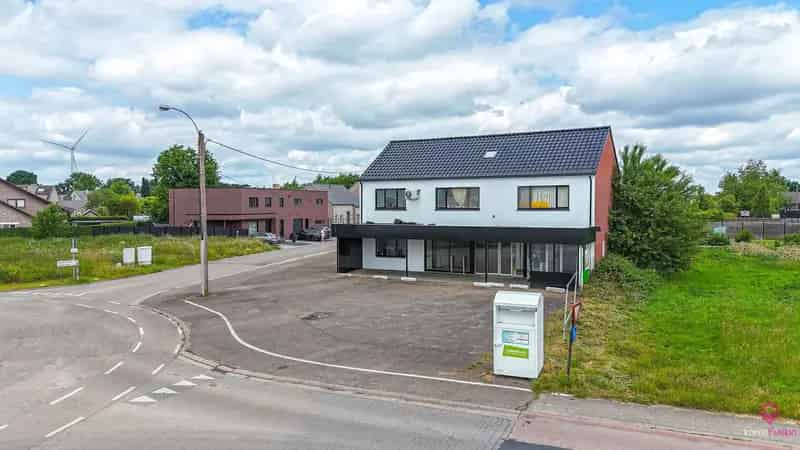 Handelspand met 2 studio’s op toplocatie in Heusden-Zolder!