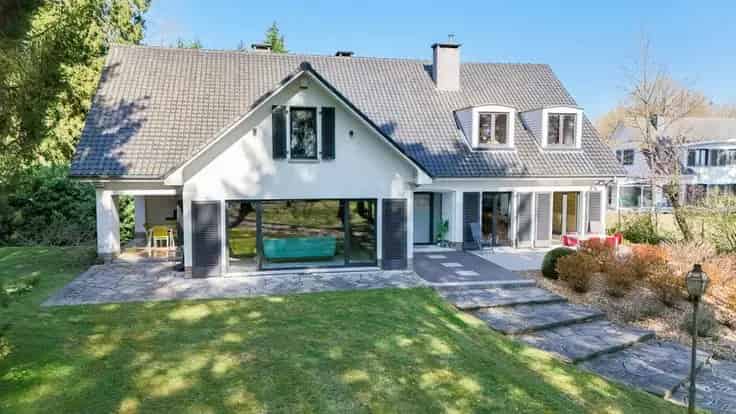 Villa Te Koop