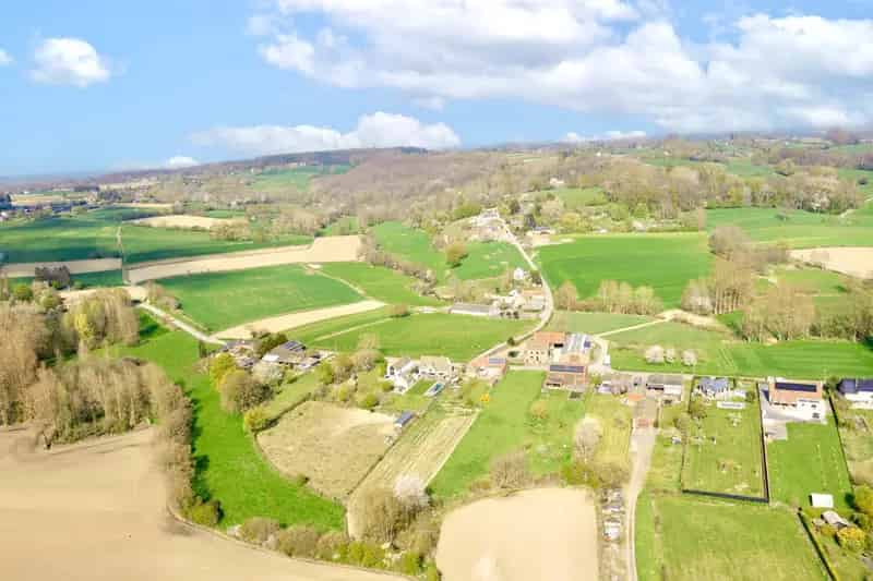 Bouwgrond Pays des Collines 2420m² Prachtig Zicht Villabouw
