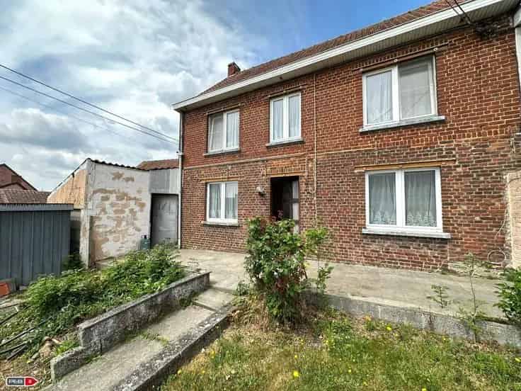 Huis Te Koop Ellezelles Tuin Garage Renovatieproject