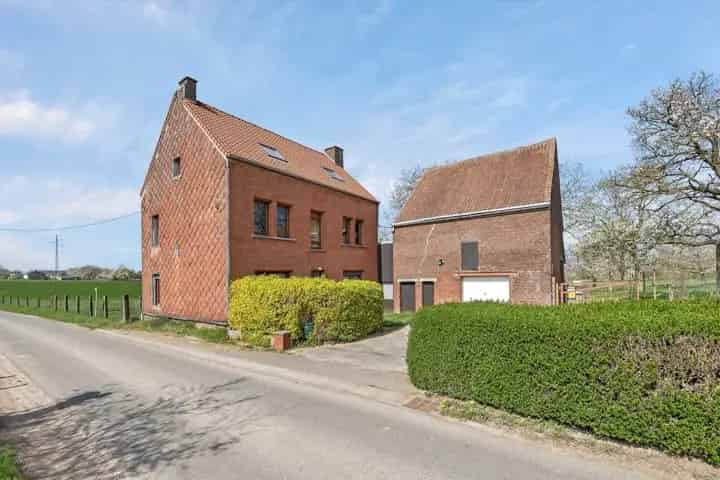 Authentieke hoeve op landelijke locatie