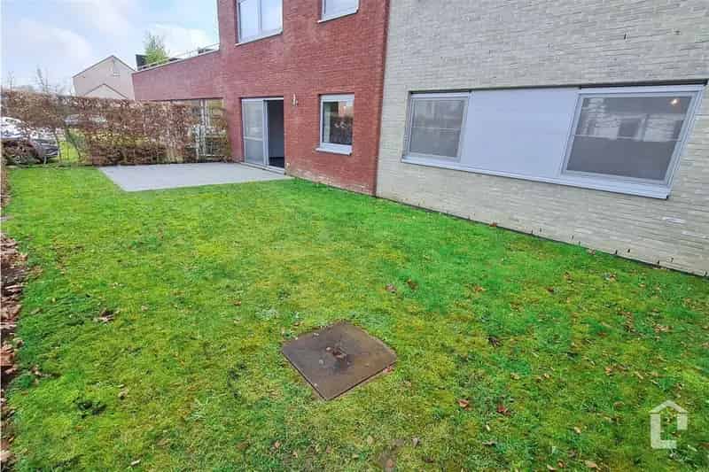 Appartement te koop Eke: Ruim gelijkvloers appartement met tuin en garage