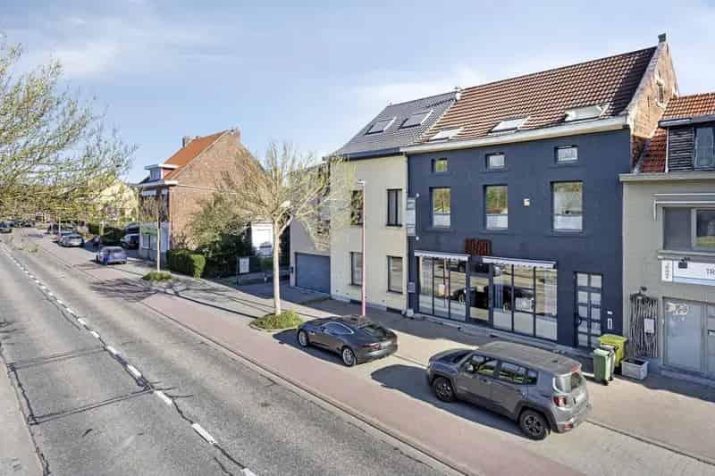 Handelspand met woonst in het centrum van Boutersem.