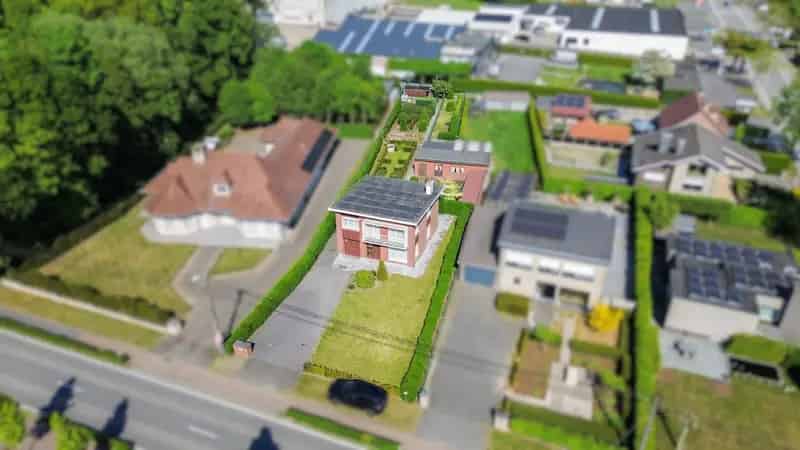 Woning op ruim perceel (1240m²), Torhout