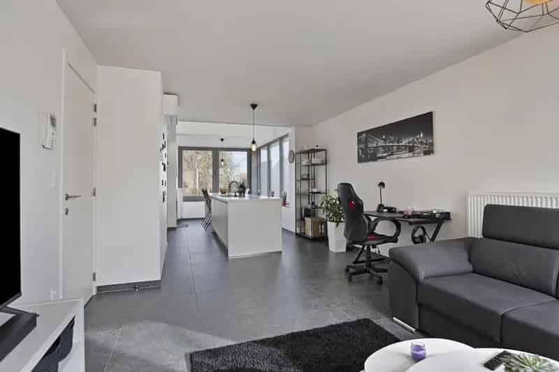 Appartement te huur of te koop Poperinge 2 slaapkamers terras parking