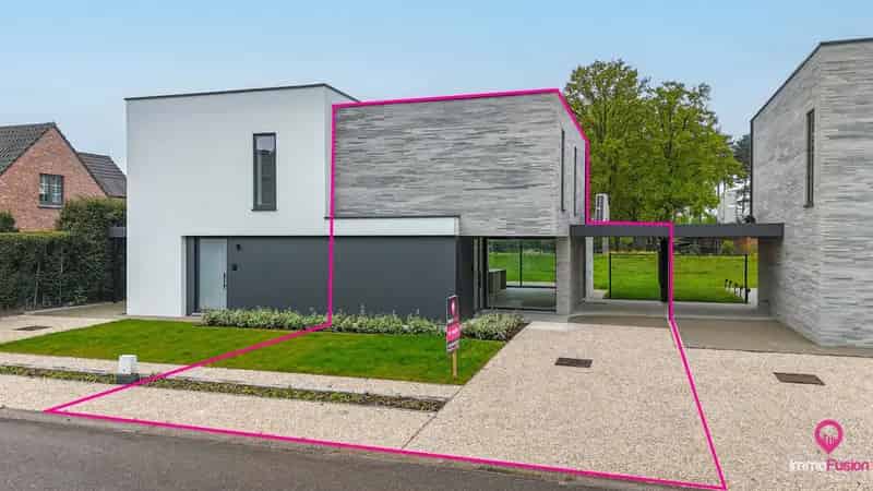 Rustig gelegen moderne nieuwbouwwoning met 3 slaapkamers!