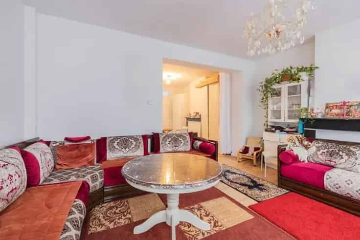 Duplex Te Koop