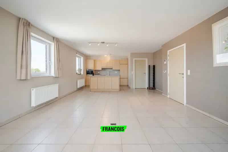 Recent Duplex-Appartement met 3 Slaapkamer in Centrum Oudenburg Te Koop