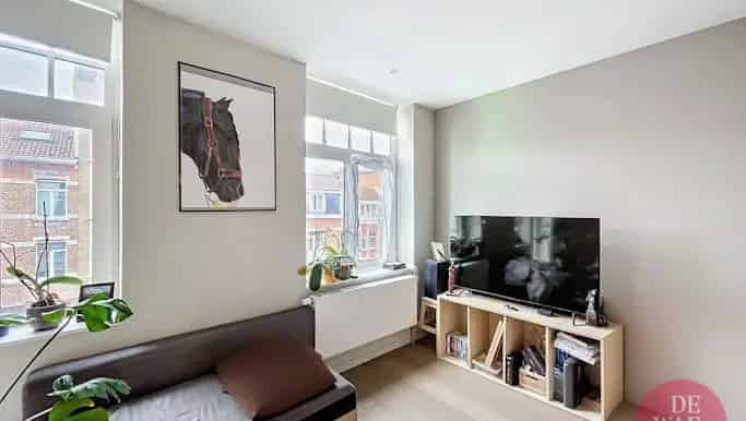 Appartement te huur in Avenue Des Volontaires - Vrijwilligerslaan 30, Etterbeek - Dewaele