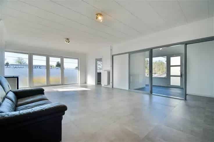 Appartement Te Koop 3 slaapkamers Grote Woonkamer Balkon