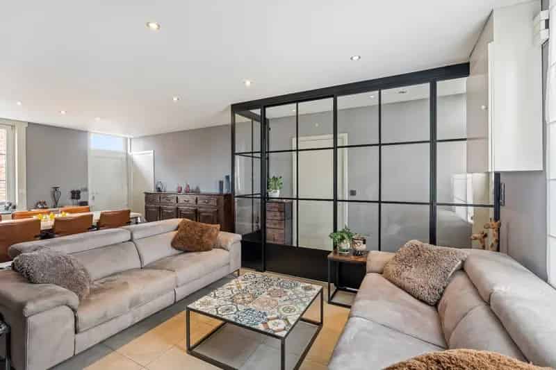 Landelijke woning met ruime loods en grote verzorgde tuin in Moorslede/Slypskapelle