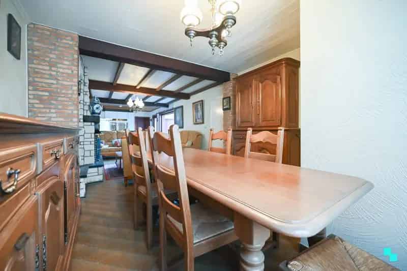 Te renoveren woning te centrum Emelgem