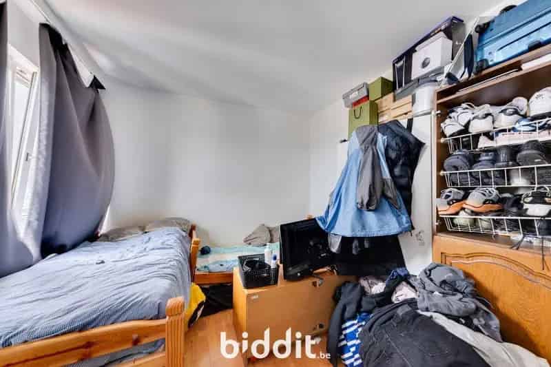 Het appartement “T.12” op 12e verd. 