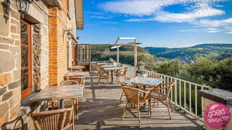 Hotel - idyllische ligging - 17 kamers - 3ha