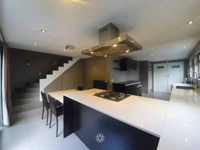 Ruime woning met tuin te huur in Mariakerke