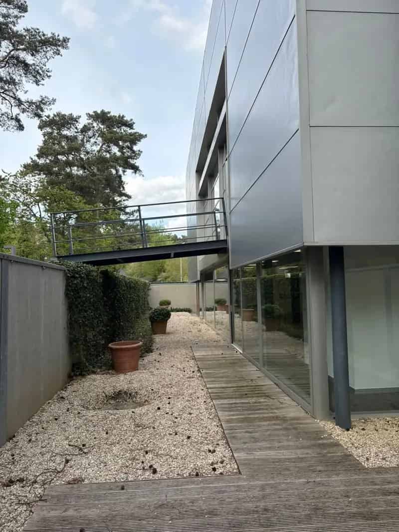Loft met praktijkruimte, uniek gebouw op grens Keerbergen