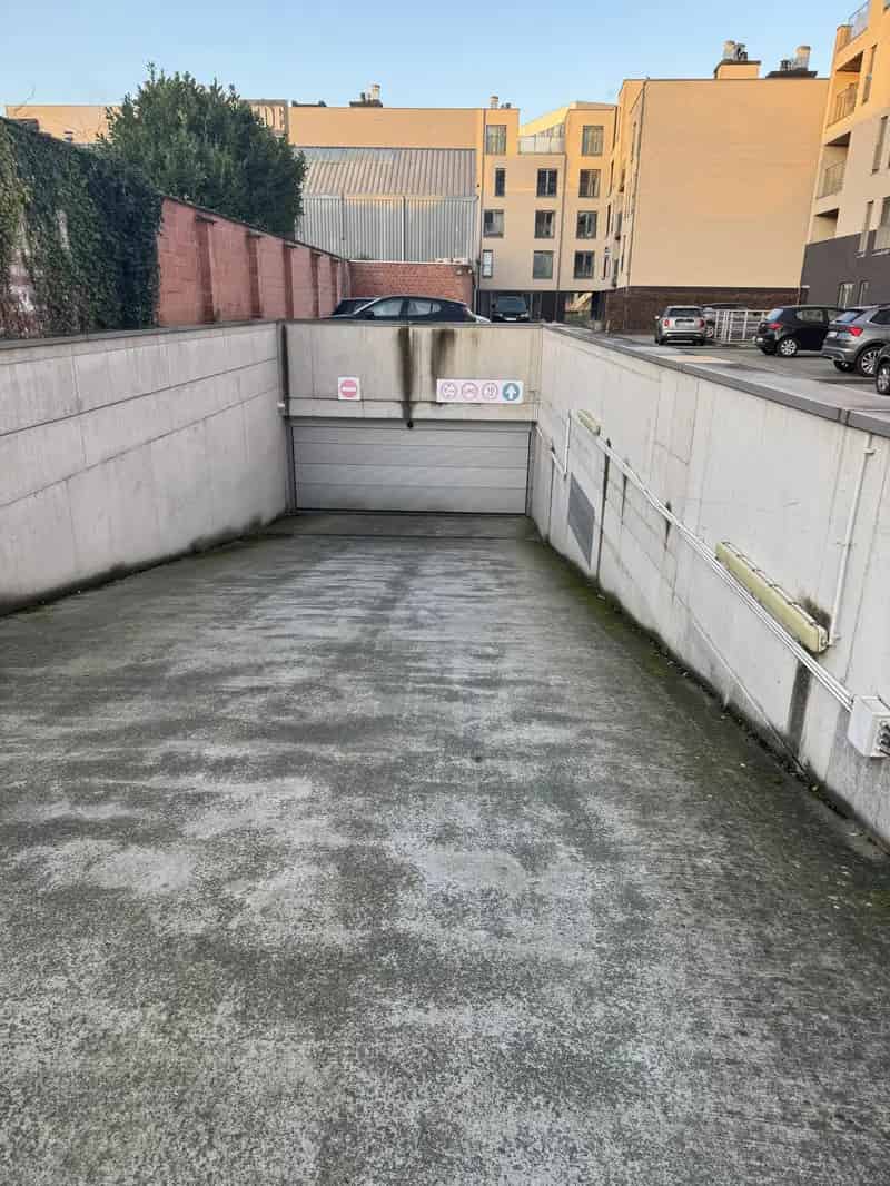 Openlucht parkeerplaats te koop in Ledeberg