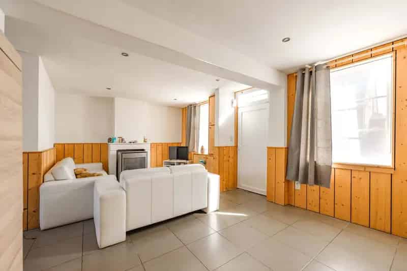 Instapklare woning te Izegem.