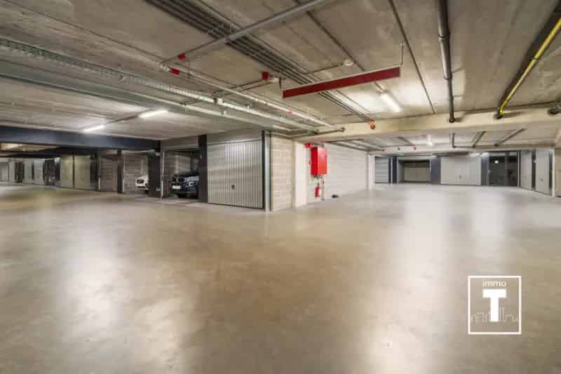 Garage / parking te koop in Gent