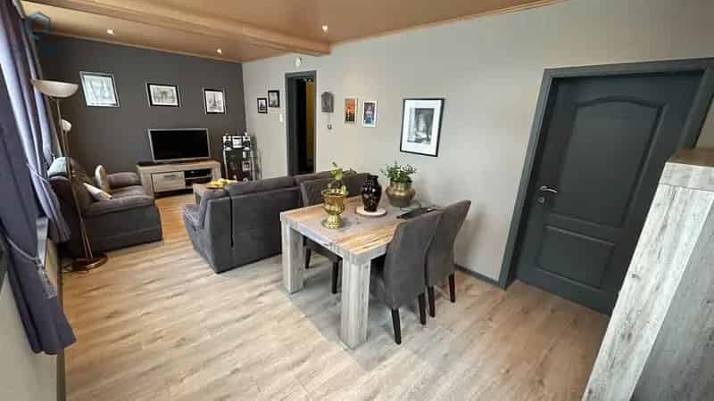 BEMEUBELDE WONING IN CENTRUM GERAARDSBERGEN!