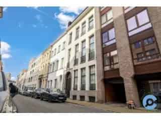Herenhuis te koop Antwerpen 709m2 - Zuid - Zwembad - Sauna