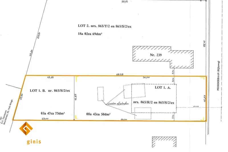 Ruim perceel bouwgrond voor open bebouwing van 11a70ca.