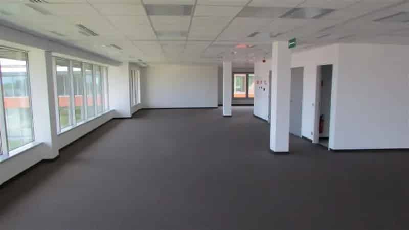 HEIZEL BUSINESS PARK: 414 m²