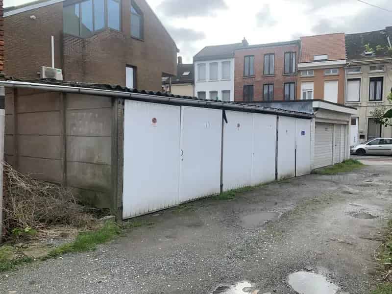 Garage te koop