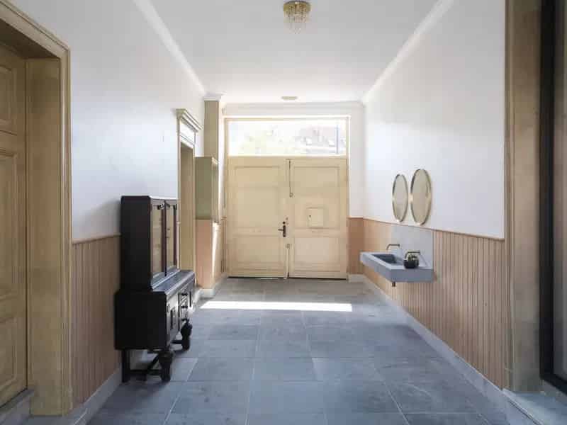 Karaktervolle woning met prachtige tuin in centrum Ronse!