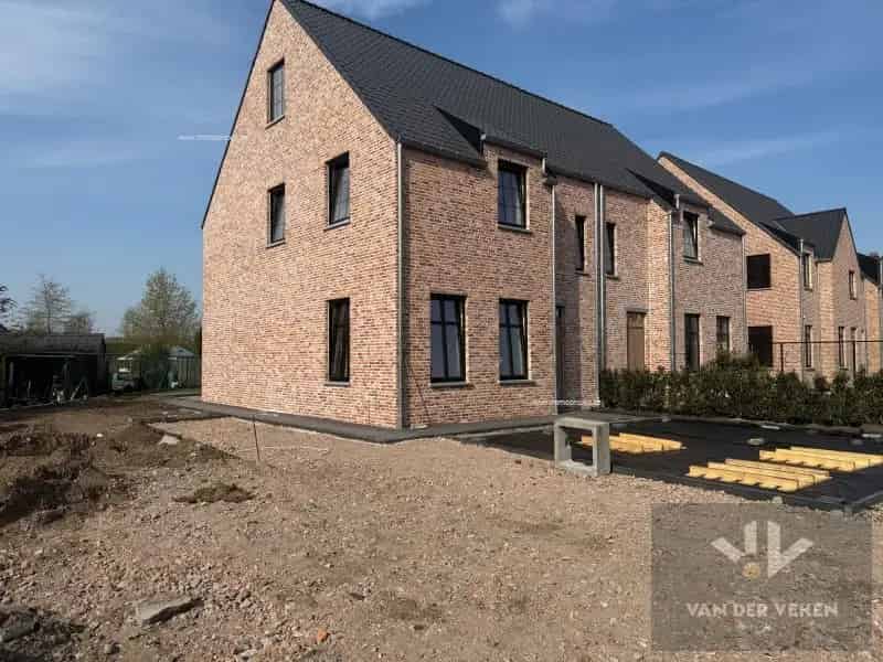 Nieuwbouw woning te koop in Diepenbeek